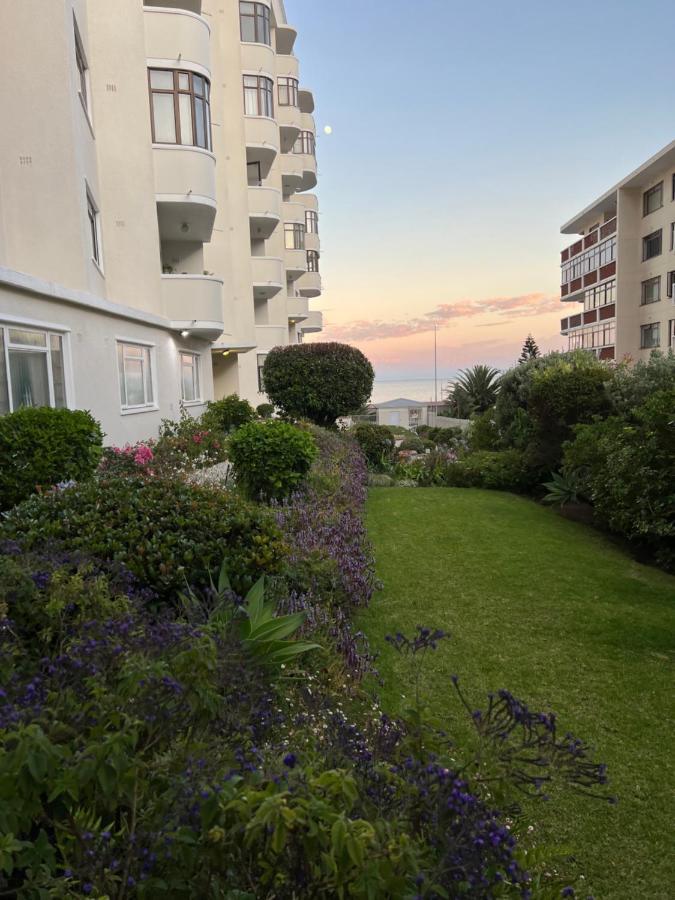 Apartamento Sea Point Kingsgate No 10 Ciudad del Cabo Exterior foto